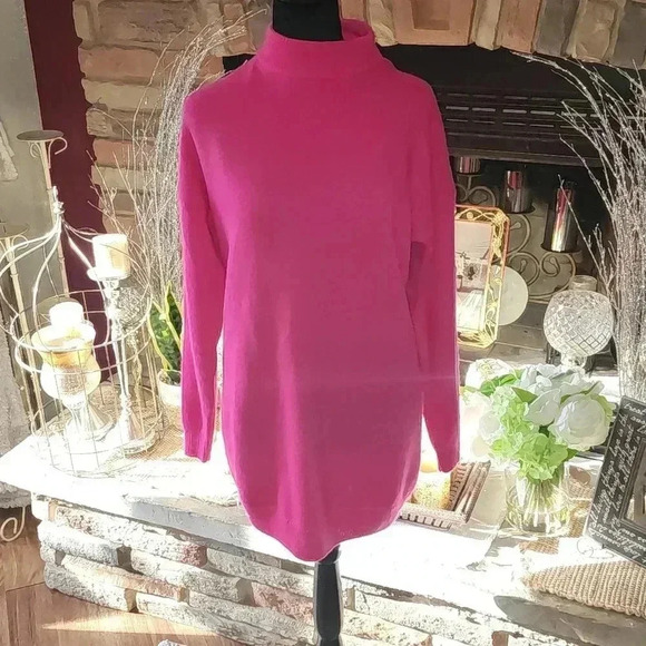 Rare Capiando sweater by t. Dalton. 50% Angora Rabbit 35% Lambs Wool 15% Nylon - Picture 1 of 4
